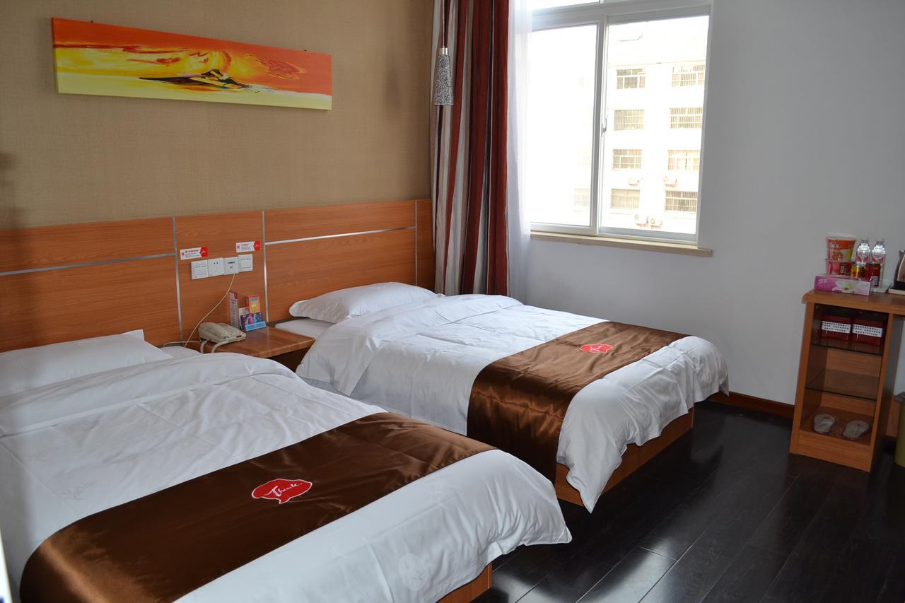 Thank Inn Chain Hotel Zibo Road Tung-jing Exteriér fotografie